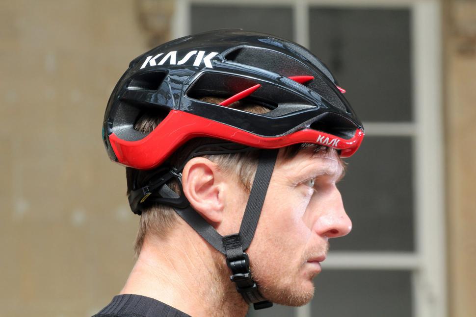 Kask protone helmet